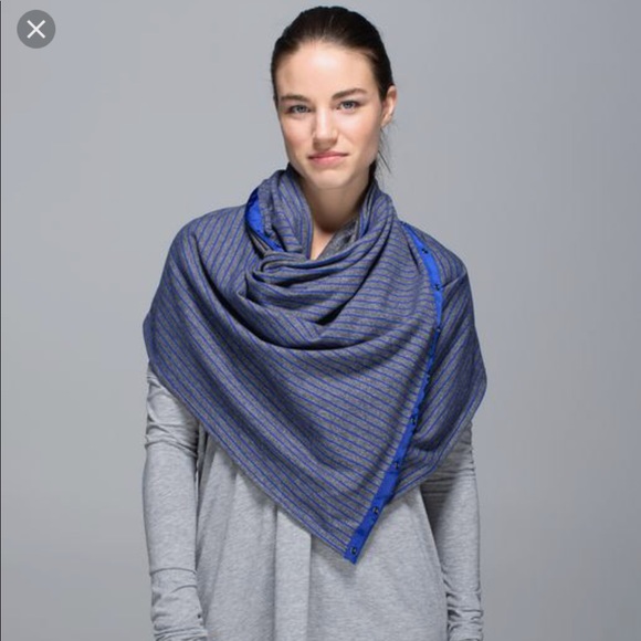 lululemon athletica Accessories - NWOT Lululemon Vinyasa Scarf